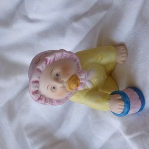 Cabbage Patch Kids Porcelain Figurine Baby with Pacifier & Drum 1984 Vintage